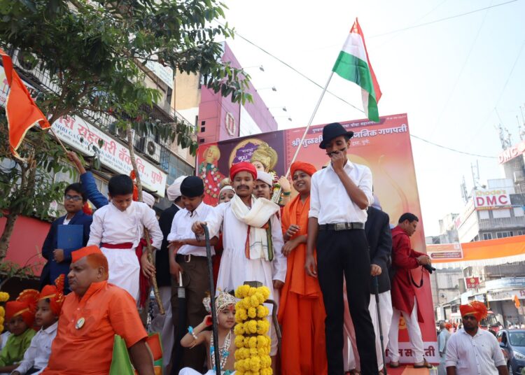 A grand procession of revolutionary, Mahapurusha chariots in the center of the city