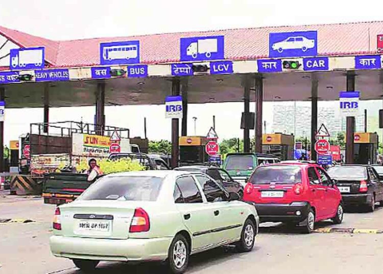 18 percent increase in toll on Pune-Mumbai Expressway from April 1